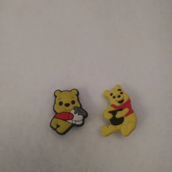 1897 Winnie The Pooh, Flowers and Smiley Face Gibbets - Picture 2 of 3